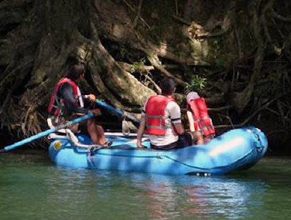 Safari Float Tour on Corobici River