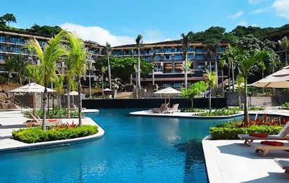 Costa Rica's newest all-inclusive hotel, Dreams Las Mareas Resort, offers everything you could want in a luxurious 447 room destination resort.