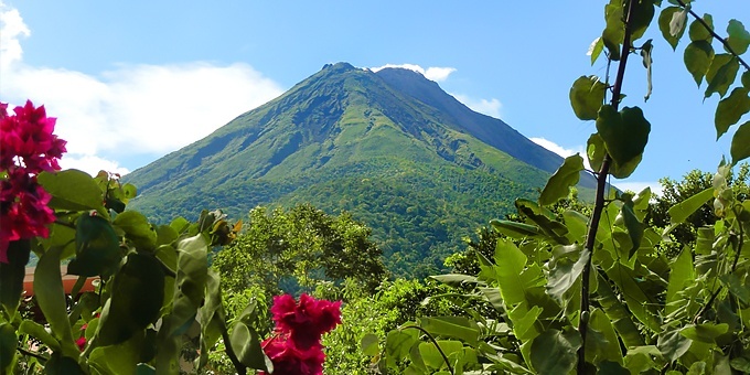 Arenal Volcano Nature and History Tour