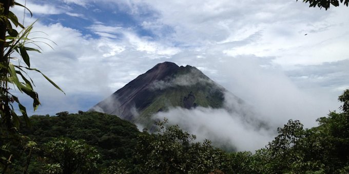 The weather of the Northern Zone of Costa Rica is more inconsistent than anywhere else in the country as the region spans both sides of the Talamanca Mountain range.