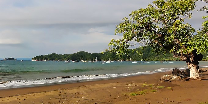 Playa del Coco is located in the Northwest Pacific, which is one of the driest climates in Costa Rica.