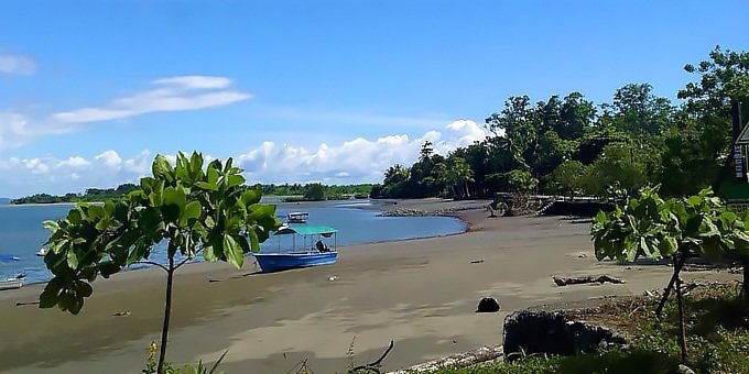 Puerto Jimenez is located in the South Pacific which is a region of vast contrasts in weather.