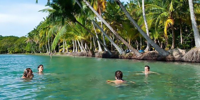 Bocas del Toro is located in the Southern Caribbean which is a region of vast contrasts in weather.