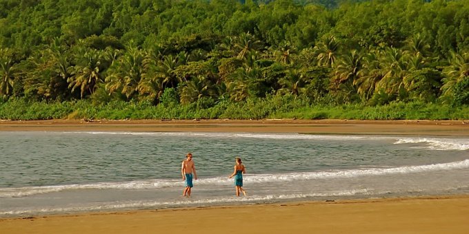 Uvita, nestled in the stunning Southern Puntarenas province, is a burgeoning coastal town that serves as the gateway to the enchanting Marino Ballena National Park.