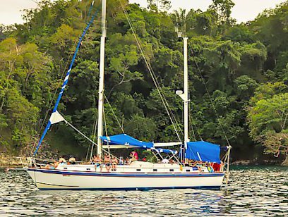 Trimaran Sailing and Snorkeling tour