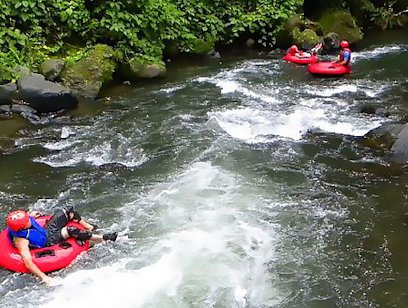 Tubing on Rio Arenal