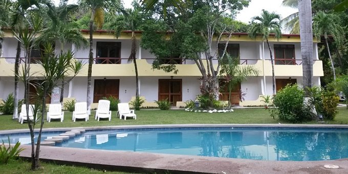 Hotel Samara Beach is a budget oriented hotel located on the main street of the small village of Samara within a few minutes walk to the beach.  Hotel amenities include swimming pool, restaurant, bar, and internet.