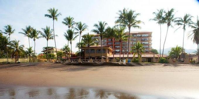 Hotel Cocal and Casino is a beach front hotel located at Playa Jaco.  Hotel amenities include swimming pool, restaurant, bar, casino, and internet.