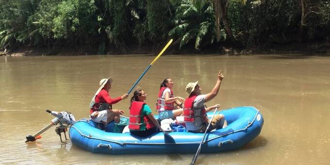 Safari Float Tour on the Rio Penas Blancas