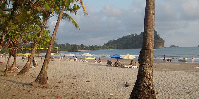 Free Day - Another Beach Day Manuel Antonio