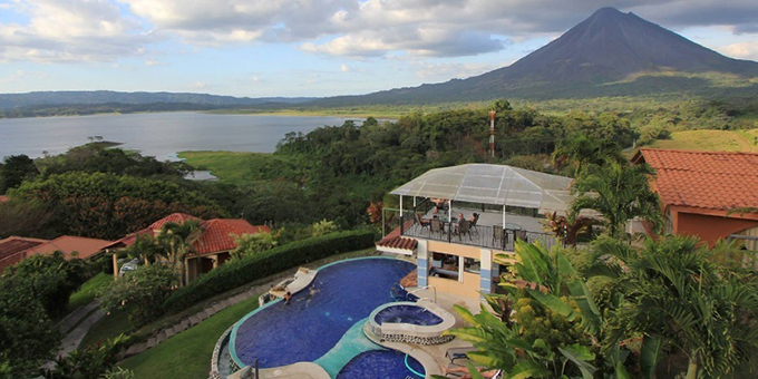 Hotel Linda Vista del Norte brings Costa Rica’s magnificent rain  forests closer than ever, for this ecolodge is situated near Lake Arenal in El  Castillo, Costa Rica.  Nestled in the  rolling hills, this ecolodge directly faces the Arenal Volcano, which makes for  an incredible view for guests.  Lodge  amenities include swimming pool and jacuzzi, wet bar, restaurant, internet  access and laundry service.  At Linda  Vista, you’ll find remarkable landscapes, pure countryside, and fantastic  cuisine.  Experience the true beauty of  Costa Rica’s, Arenal Volcano and choose Hotel Linda Vista del Norte for your off-the-grid accommodation option!