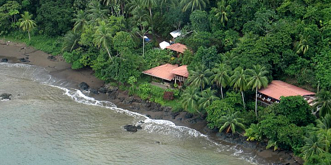 Experience the captivating rainforest beauty of Drake Bay, Costa Rica, at the budget-friendly Jinetes de Osa Lodge. Nestled near Corcovado National Park and the Pacific Ocean, our cozy ecolodge offers a perfect blend of comfort and natural charm. Explore the diverse ecosystems with experienced guides, encounter fascinating wildlife, and enjoy thrilling activities like snorkeling and kayaking. Indulge in delectable cuisine while savoring panoramic bay views, relax on spacious verandas, and immerse yourself in the tranquility of the rainforest. With attentive service and a passion for creating memorable experiences, Jinetes de Osa Lodge invites you to embrace the magic of Drake Bay and discover the wonders of this enchanting Costa Rican destination. Lodge amenities include restaurant, bar, and internet.