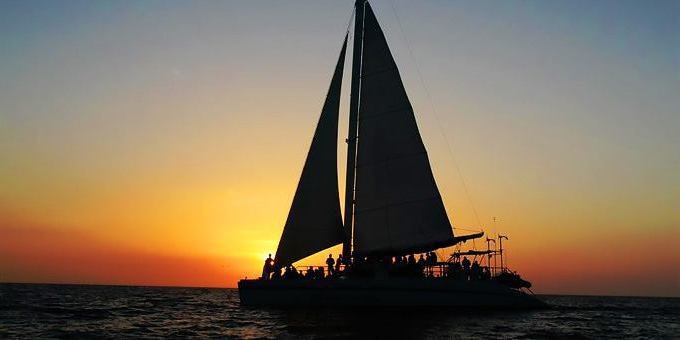 Enjoy the beautiful Guanacaste coast on a romantic catamaran cruise.