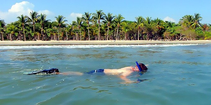 Enjoy a kayaking and snorkeling tour to the tropical island, Isla Chora, off the Samara coast.