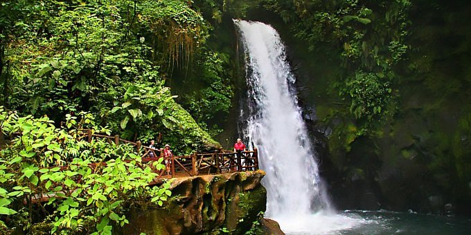 Six miles north of San Jose, Heredia offers a less crowded city with colonial charm. Many tours are available including the city of San Jose and visits to surrounding volcanoes, rainforests, waterfalls and wildlife sanctuaries, complete with adventure activities such as whitewater rafting and ziplining.