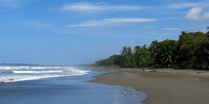 Playa Bejuco - Serene Beach Escape in Costa Rica