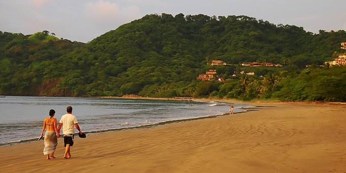 Unlike many other Central American and Caribbean destinations, there is no shortage of options for places to go in Costa Rica! The excellent tourist infrastructure, varied climates and geography creates a wide variety of options to choose from.